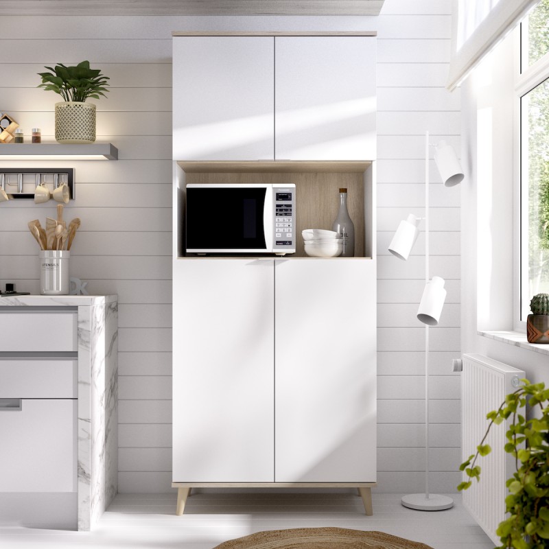 Mueble auxiliar de cocina en color blanco y natural de estilo nórdico.